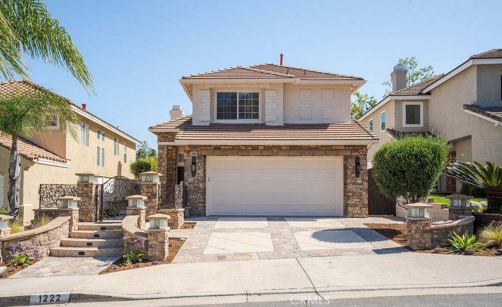 1222 S Silver Star Way