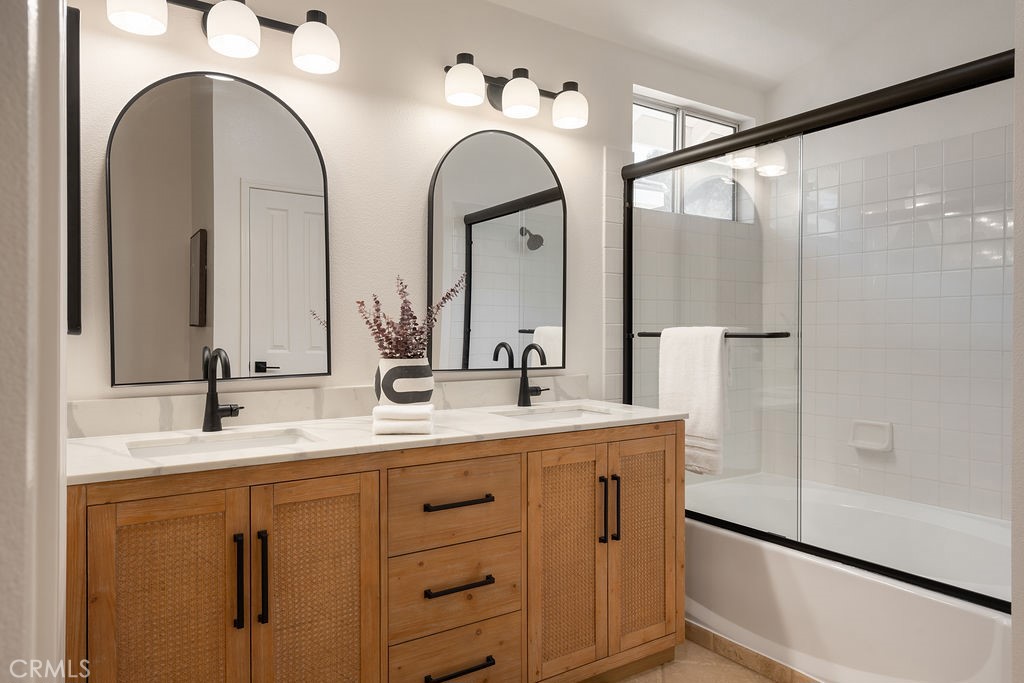 1222 S Silver Star Way