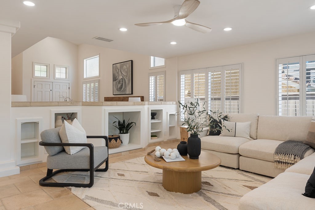 1222 S Silver Star Way