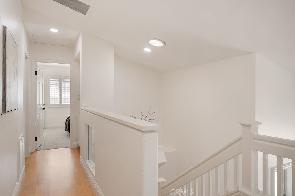 1222 S Silver Star Way