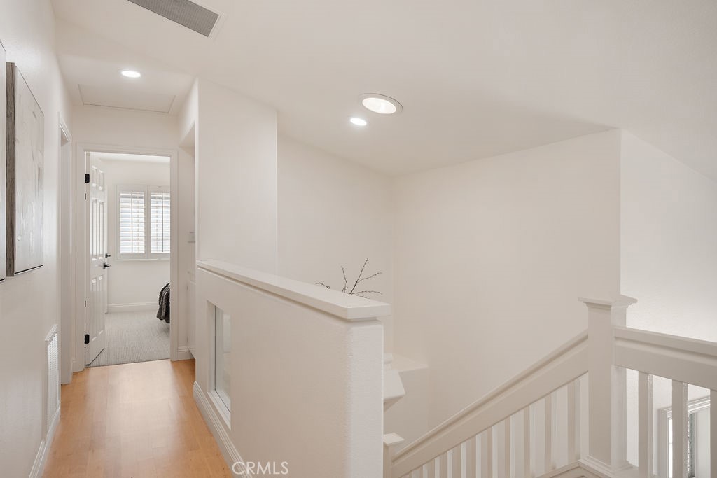 1222 S Silver Star Way