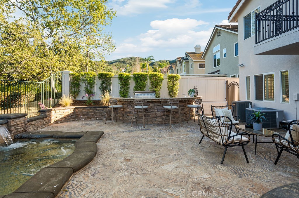 1222 S Silver Star Way