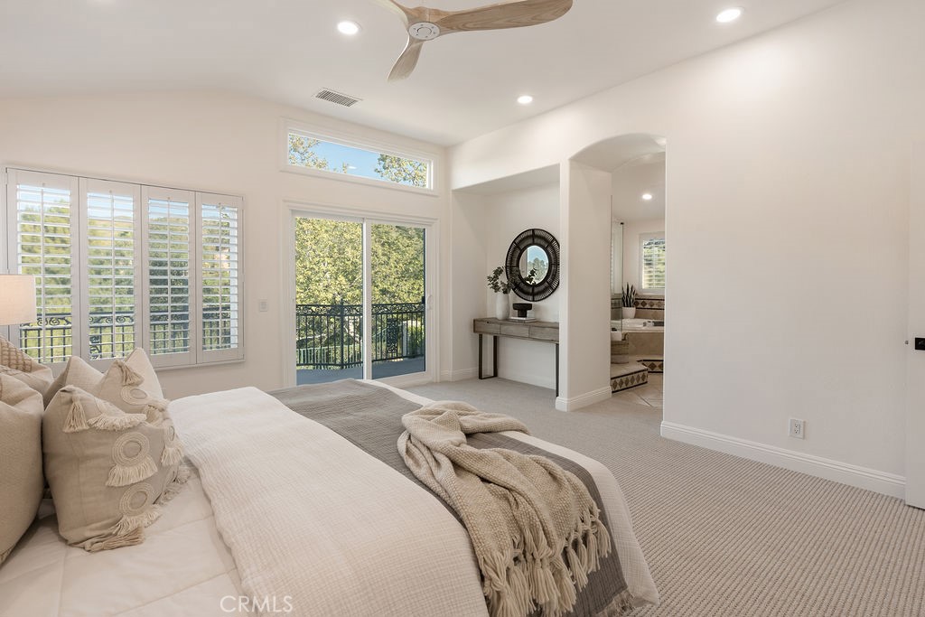 1222 S Silver Star Way