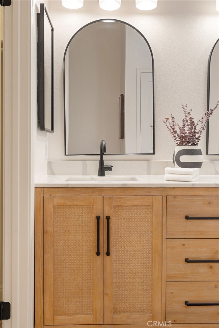 1222 S Silver Star Way