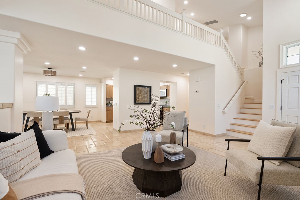 1222 S Silver Star Way