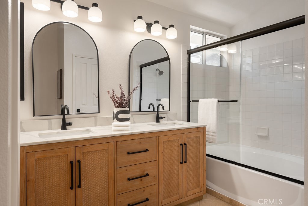 1222 S Silver Star Way