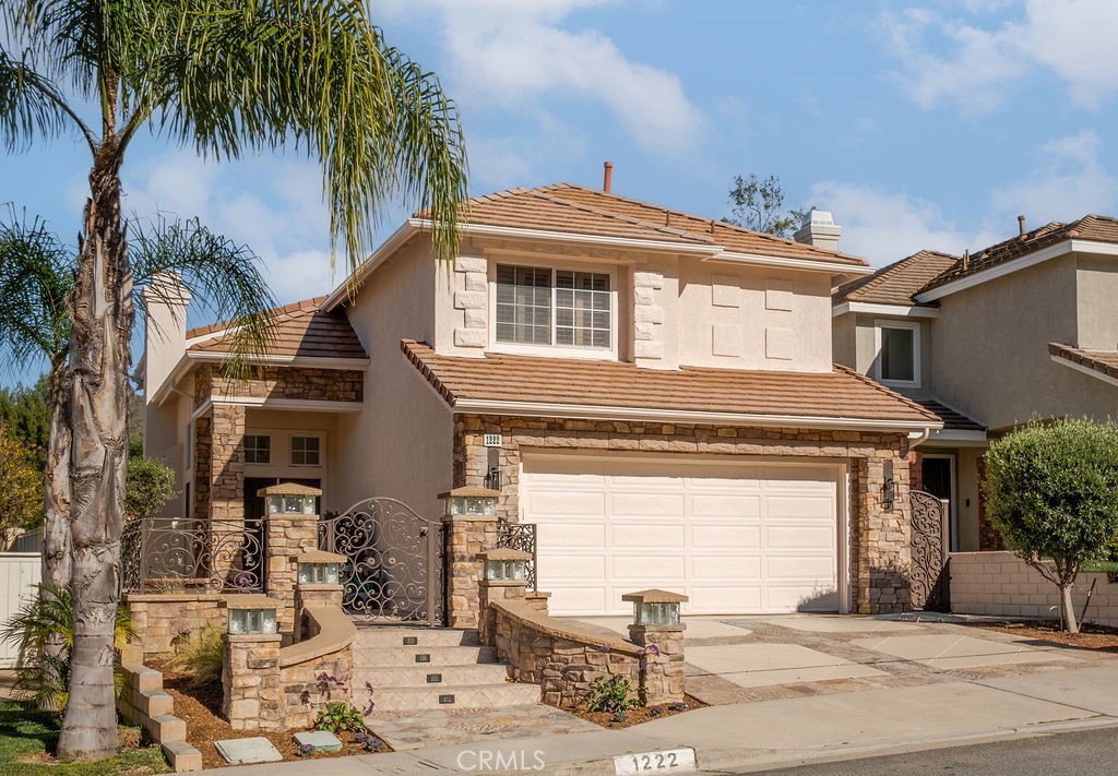 1222 S Silver Star Way