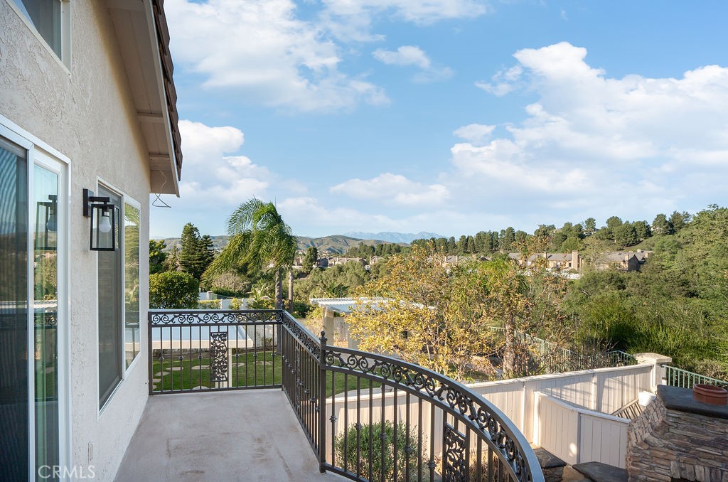 1222 S Silver Star Way