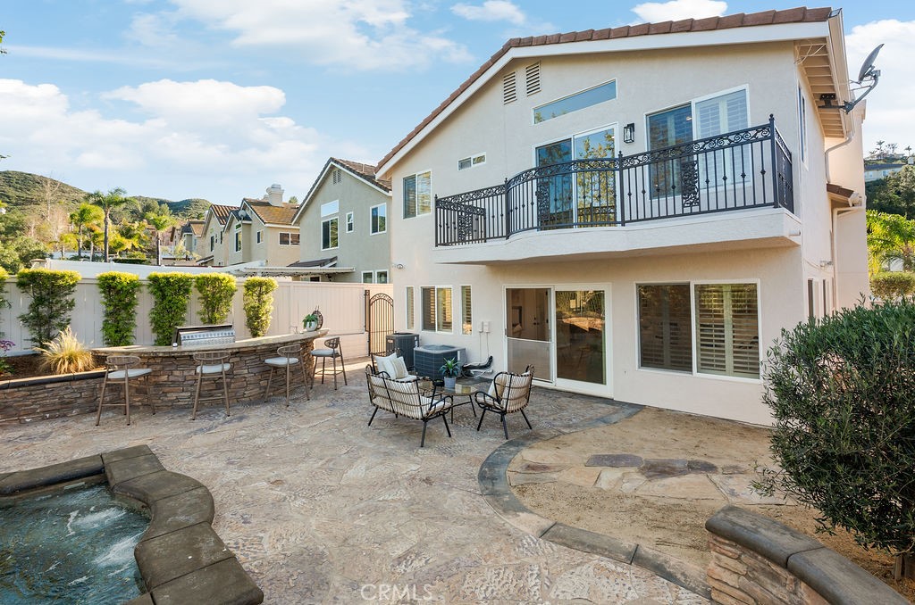 1222 S Silver Star Way