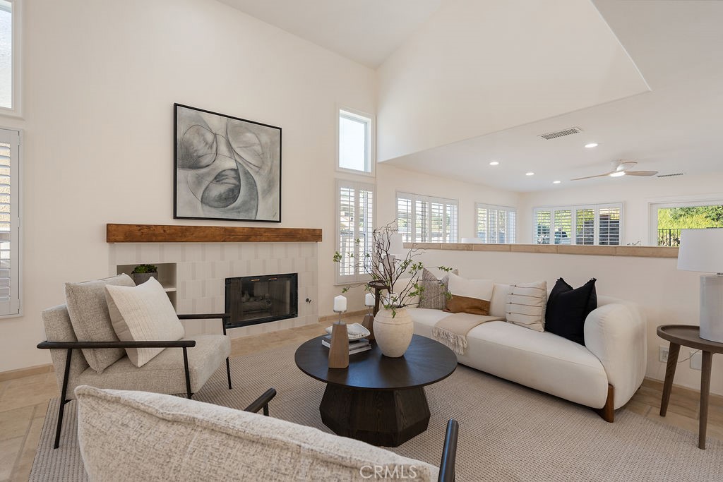 1222 S Silver Star Way