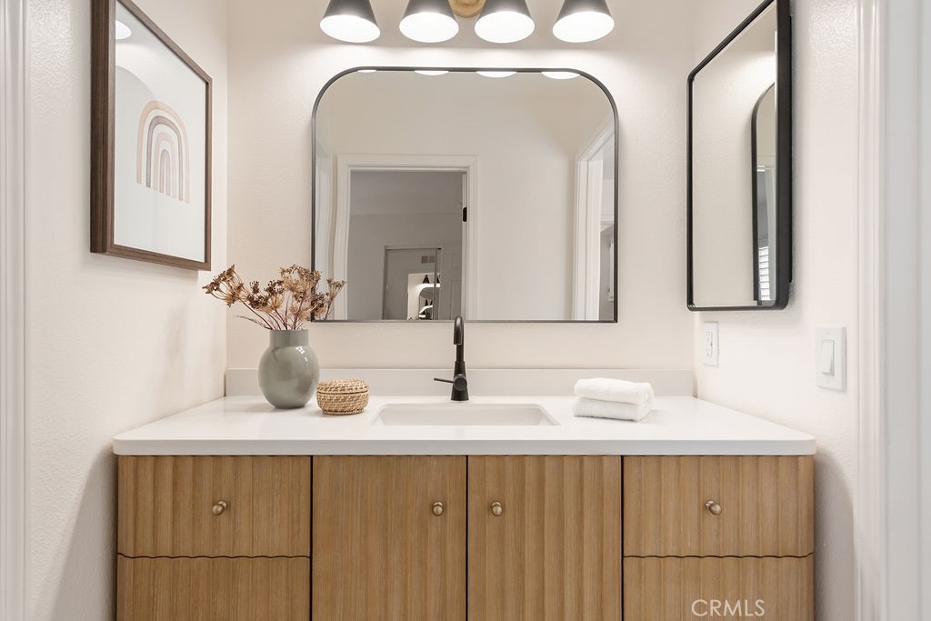 1222 S Silver Star Way