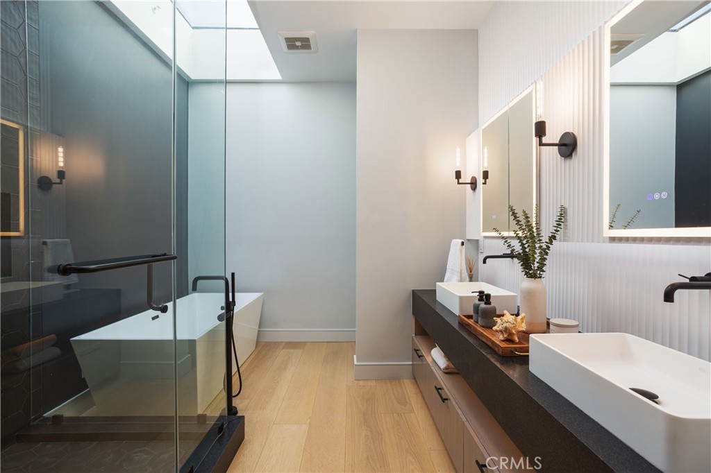 1756 Voorhees Avenue