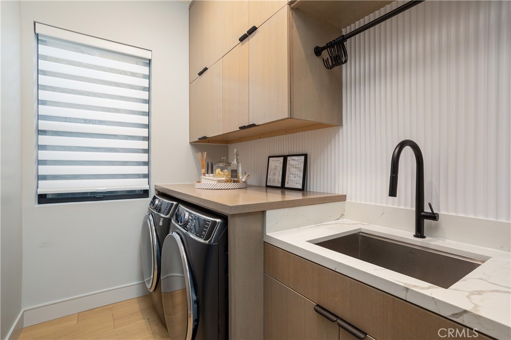 1756 Voorhees Avenue