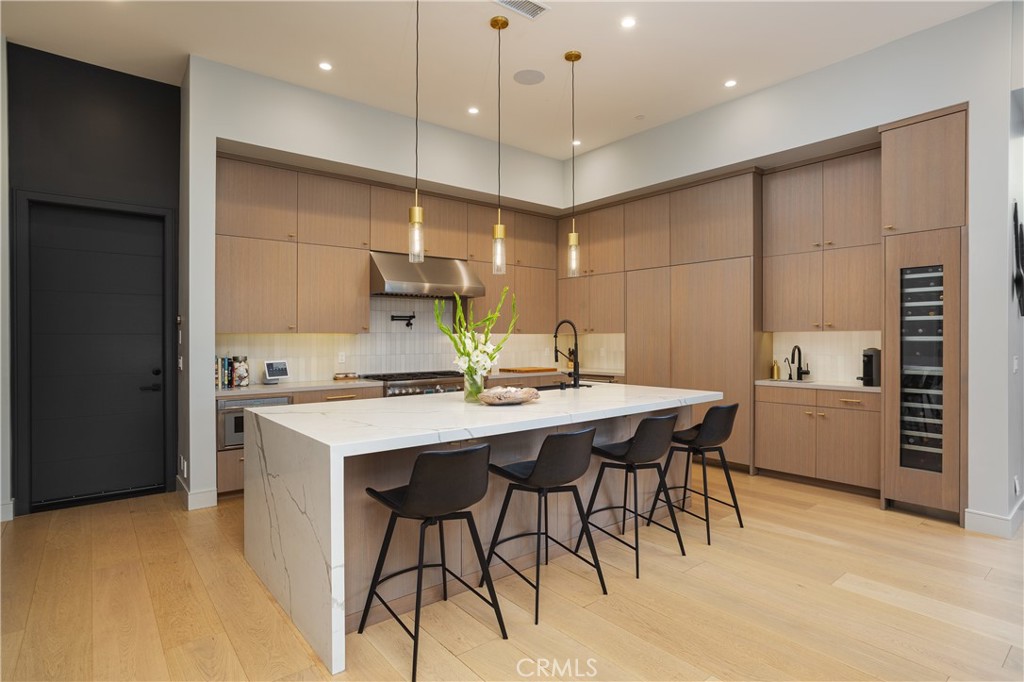 1756 Voorhees Avenue