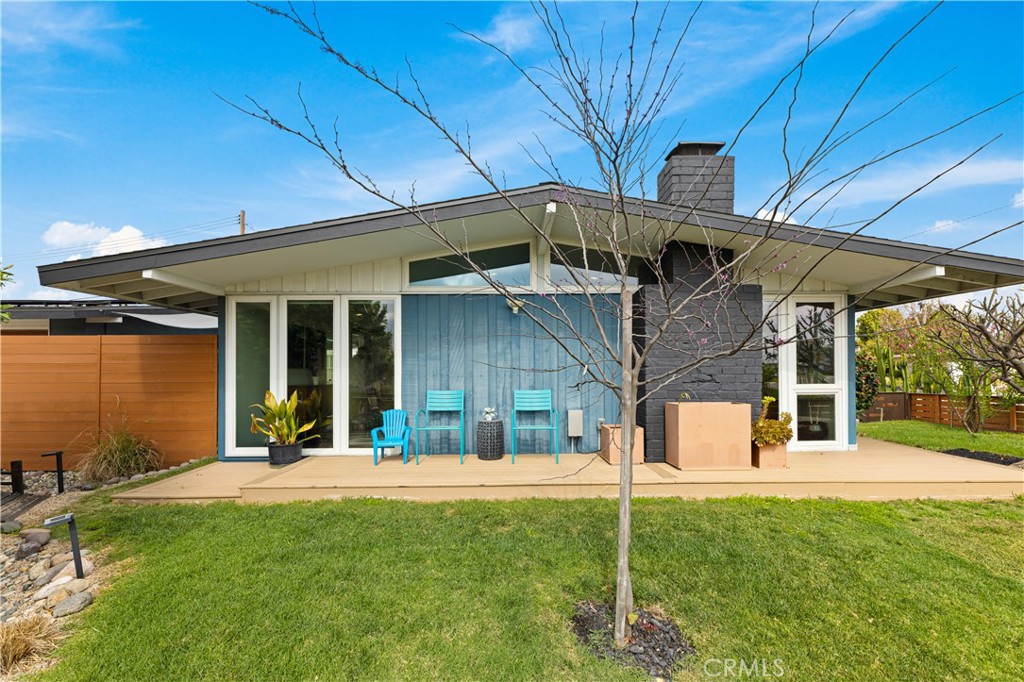 11211 Gardenaire Ln