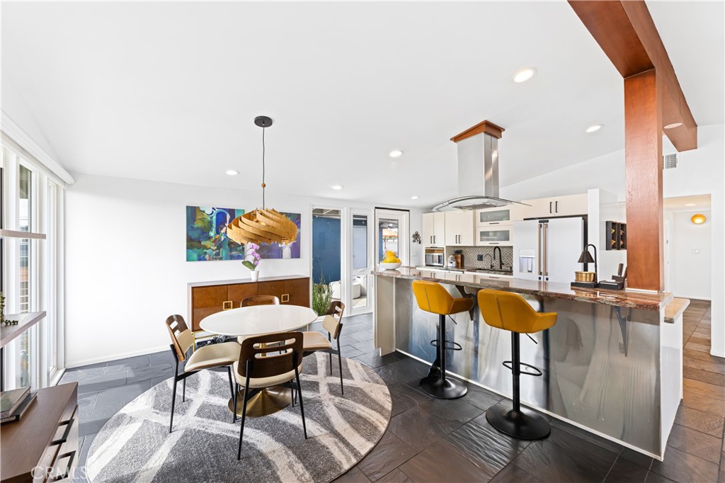 11211 Gardenaire Ln