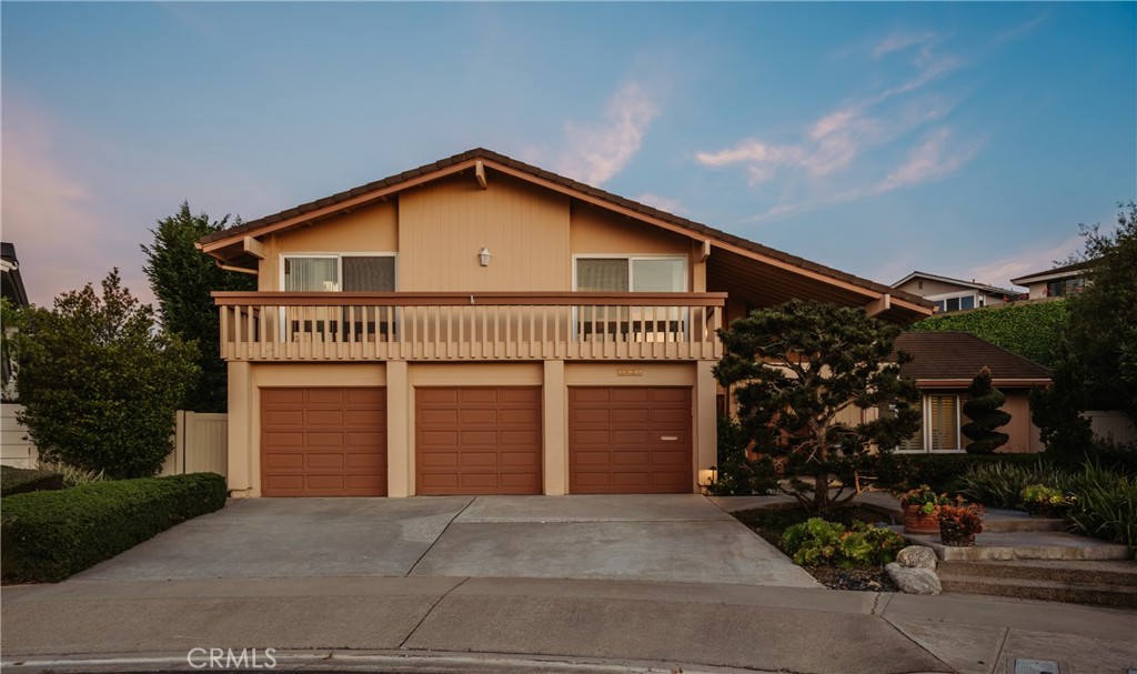 3625 Catamaran Drive