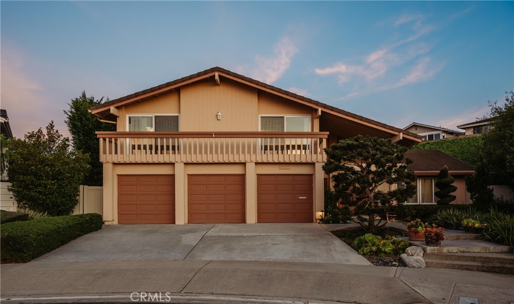 3625 Catamaran Drive