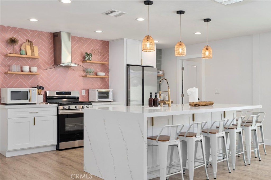 2214 Edna Drive