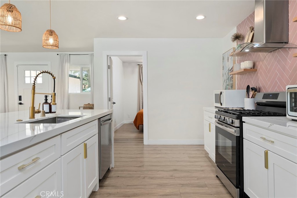 2214 Edna Drive