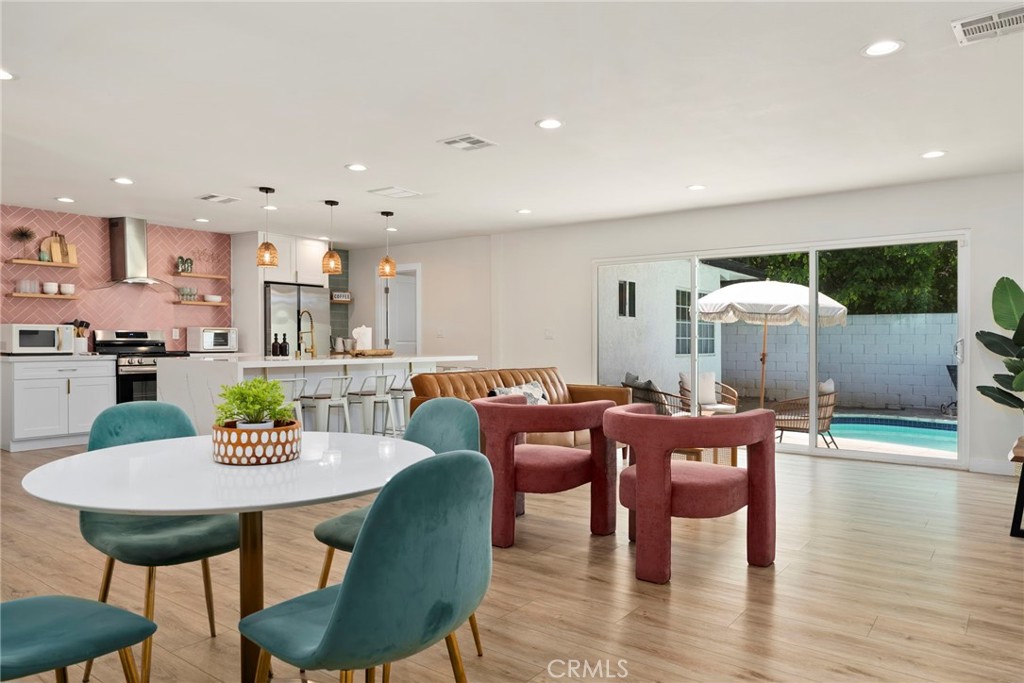 2214 Edna Drive