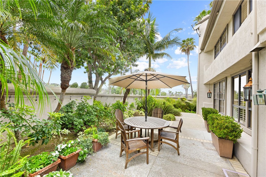 1 Sea Cove Lane