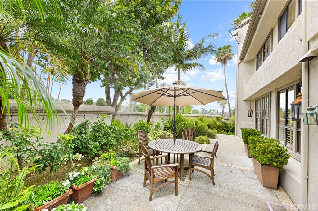 1 Sea Cove Lane