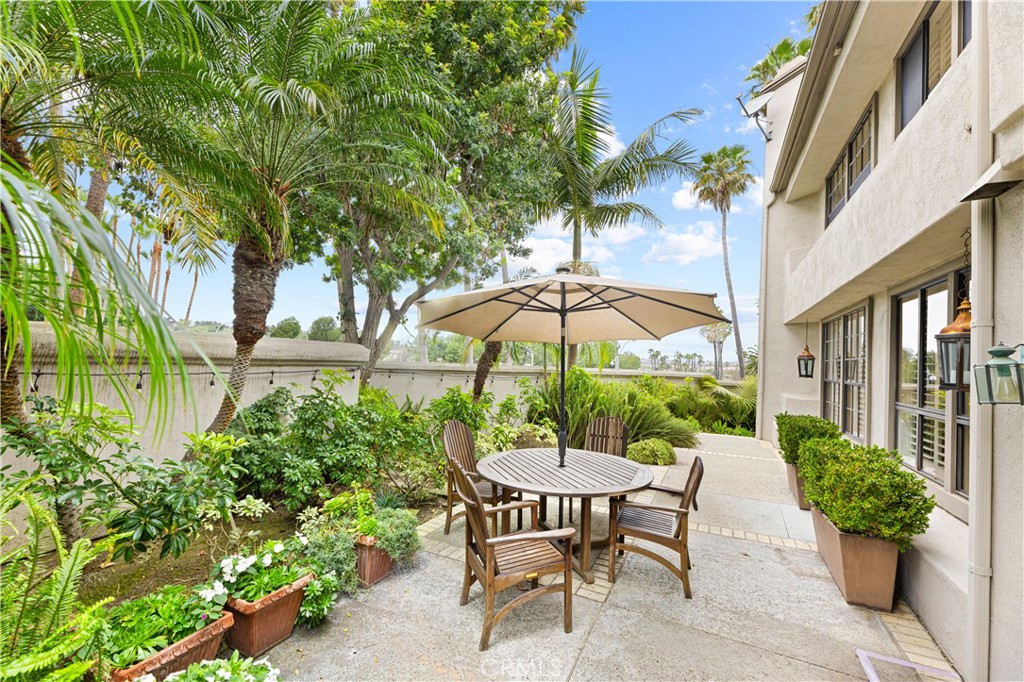 1 Sea Cove Lane