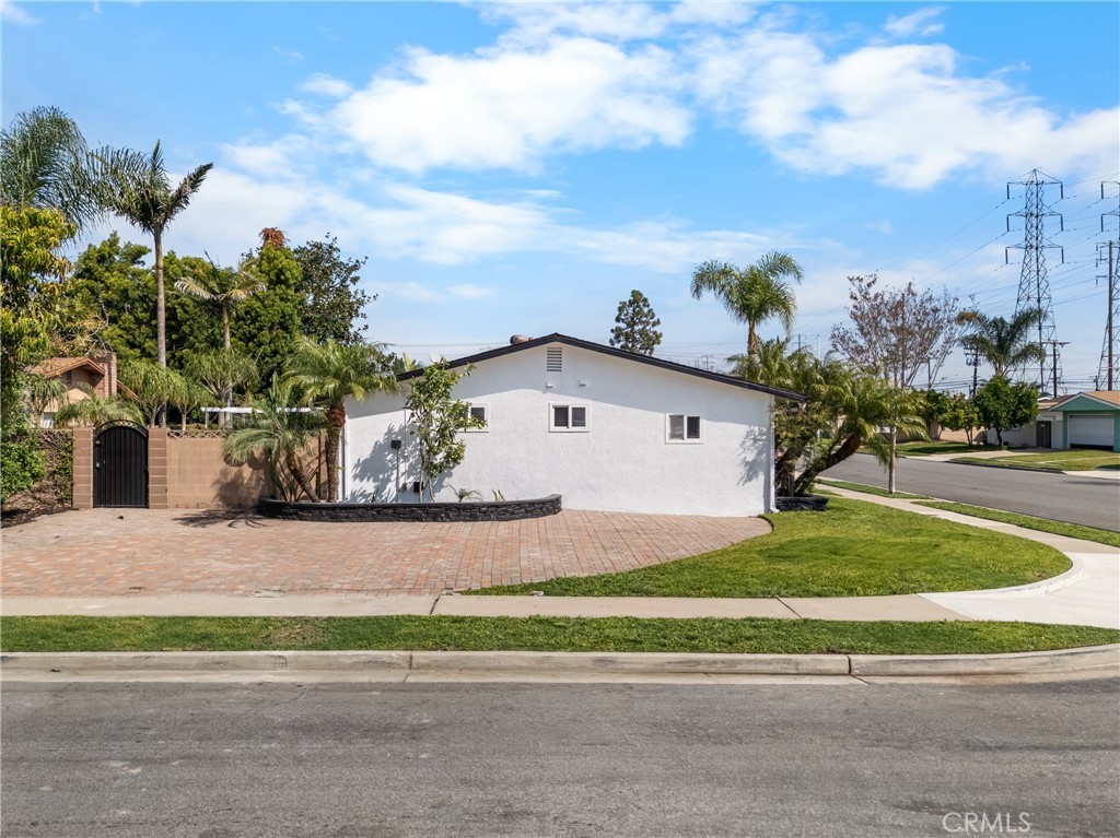16551 Lucia Lane