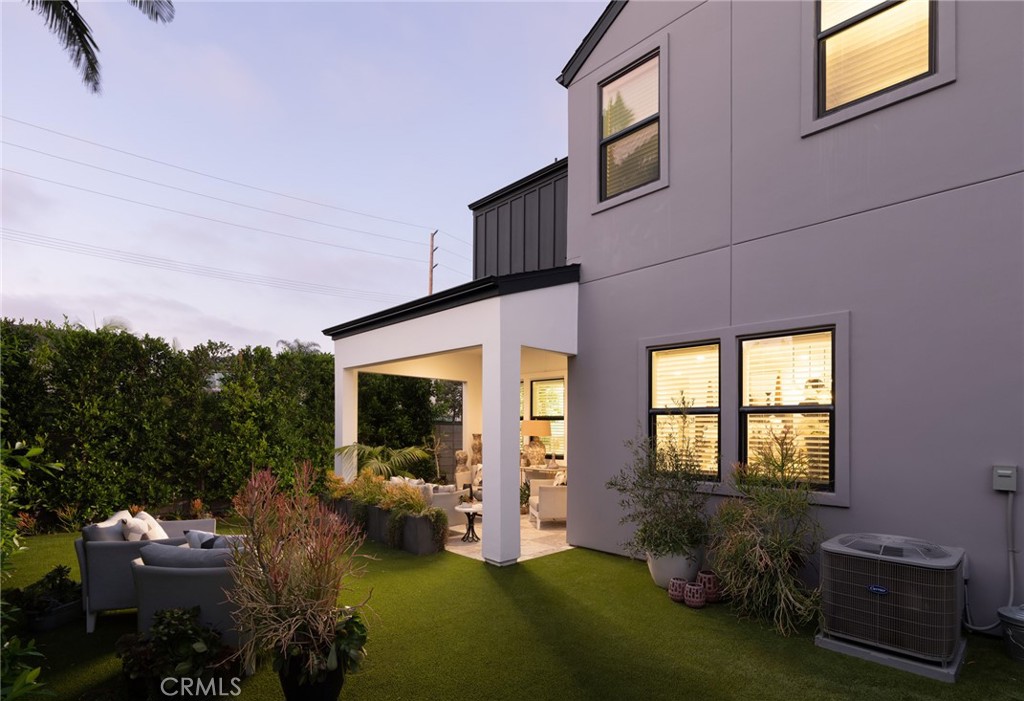 18009 Hazel Court