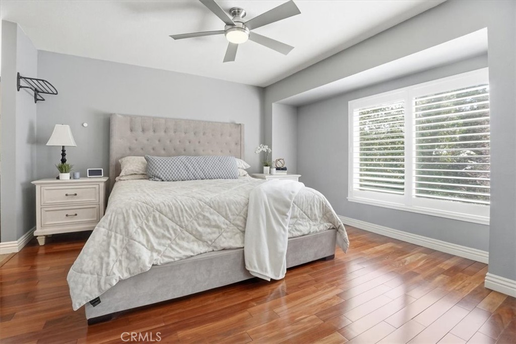 101 W Riverdale