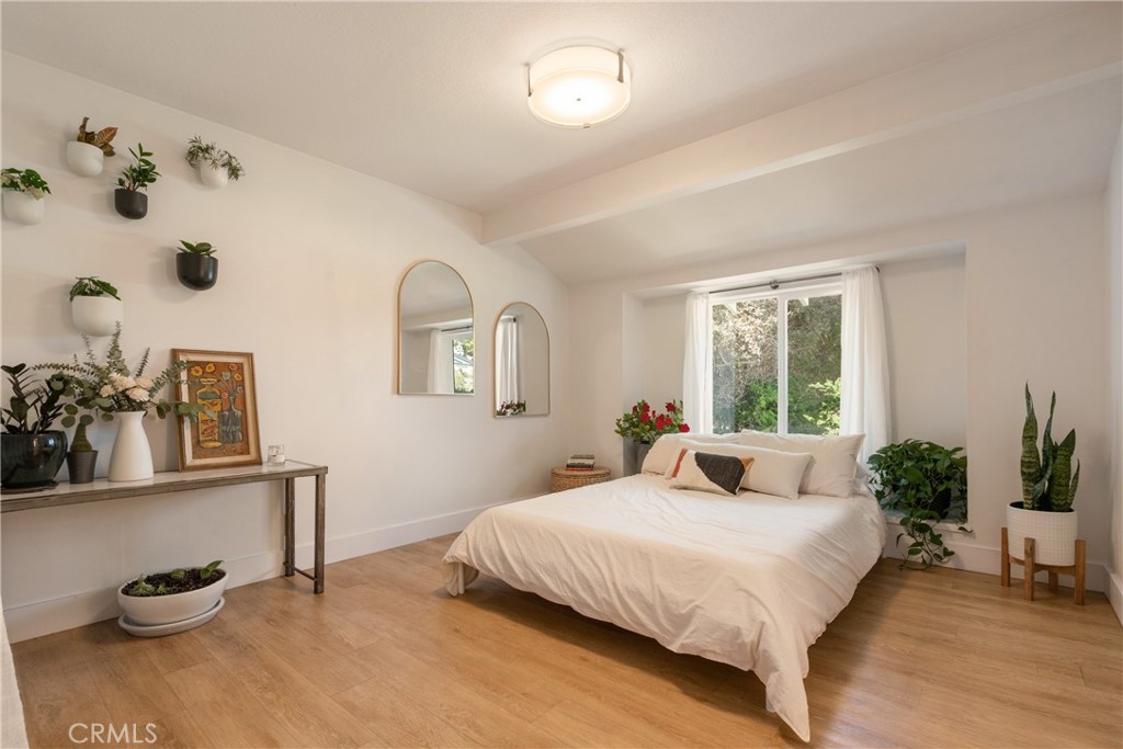 2798 Francis Lane