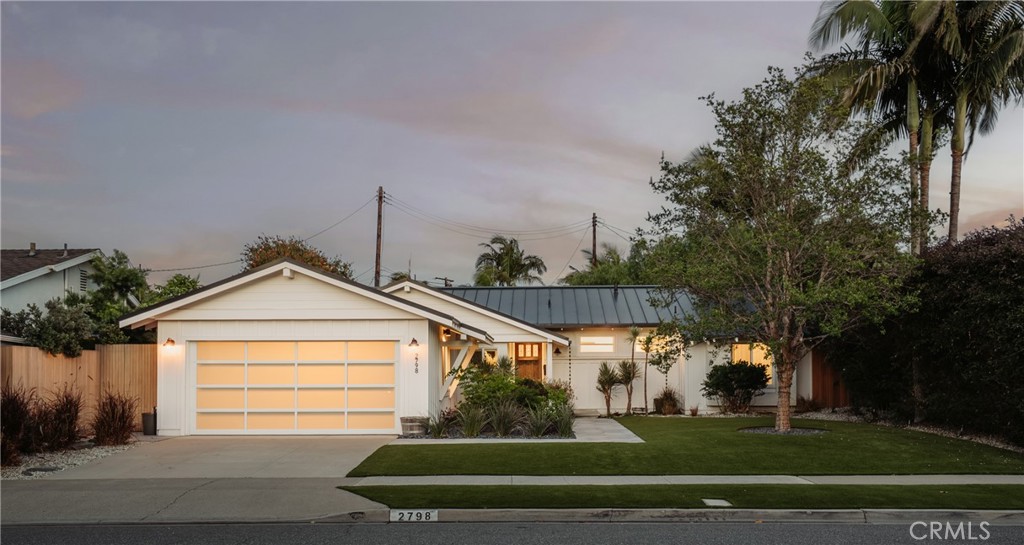 2798 Francis Lane