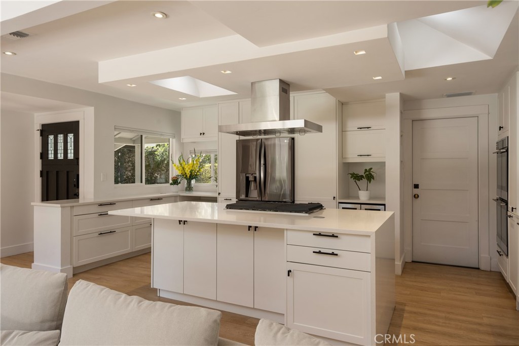 2798 Francis Lane
