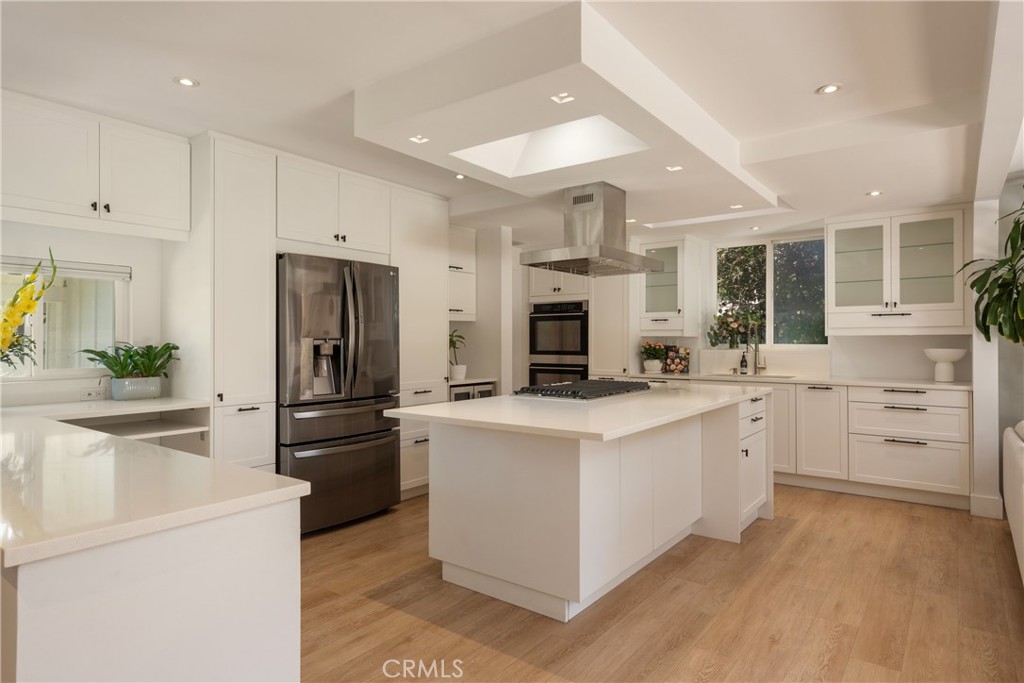2798 Francis Lane
