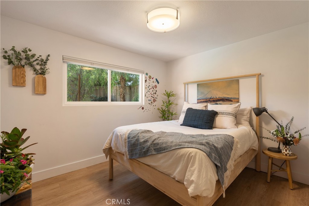 2798 Francis Lane