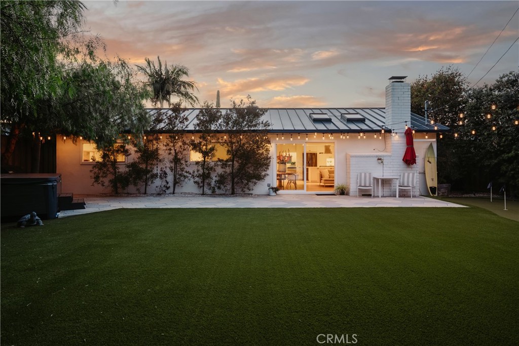 2798 Francis Lane