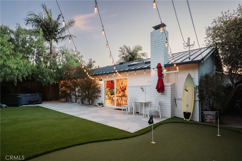 2798 Francis Lane
