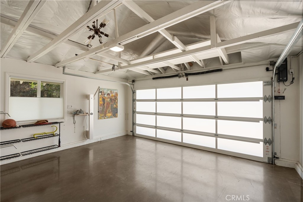 2798 Francis Lane