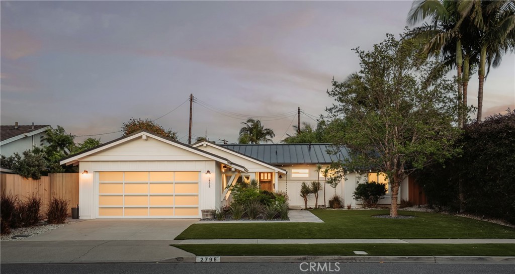 2798 Francis Lane