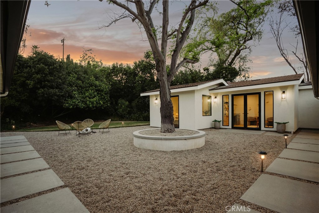 10141 Overhill Drive