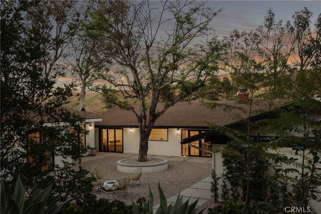 10141 Overhill Drive