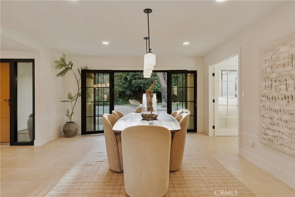 10141 Overhill Drive