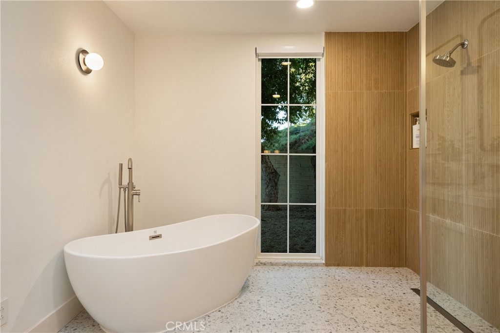 10141 Overhill Drive