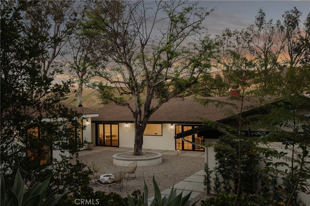10141 Overhill Drive