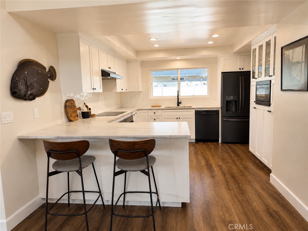 1327 San Julian