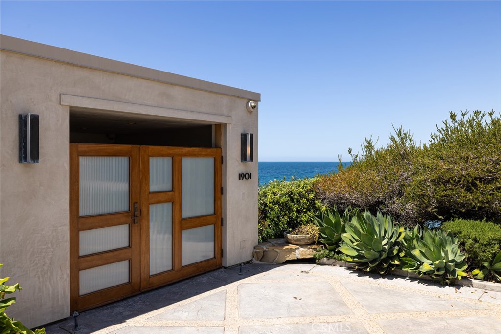 1901 Ocean Way