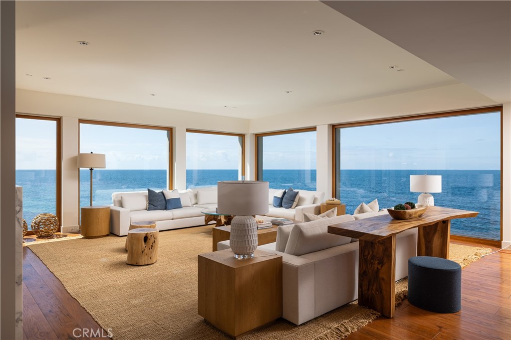 1901 Ocean Way