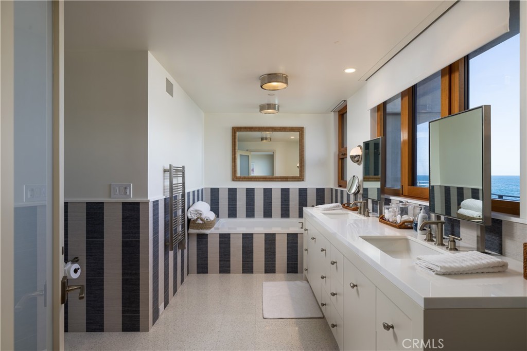 1901 Ocean Way