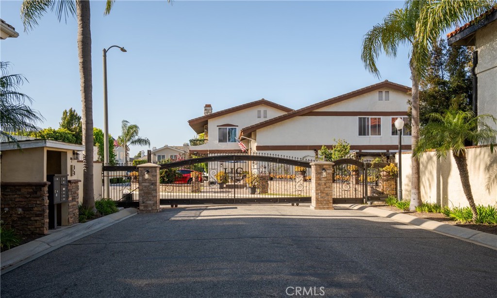 17182 Hillside Circle